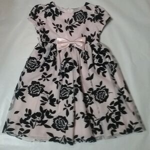 Girl Pink and Black Floral Bow  Dress Size 5